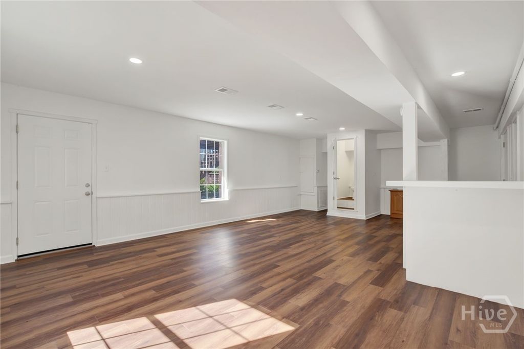 Image 32 of property listing at 140 Runner Road, Savannah, GA 31410