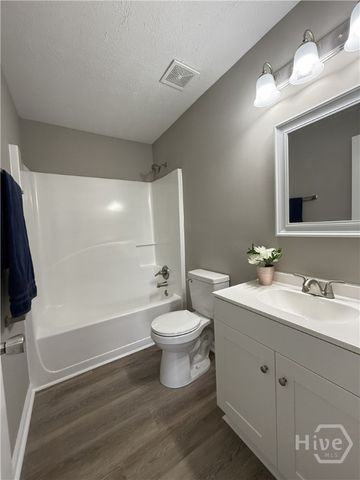 2241 Baker Carter Drive, Loganville, GA 30052