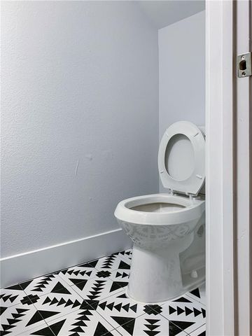 3812 Southway DR 104, Austin, TX 78704