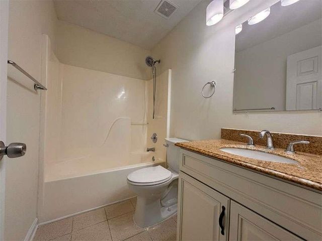 530 Oxford Ridge, Winder, GA 30680