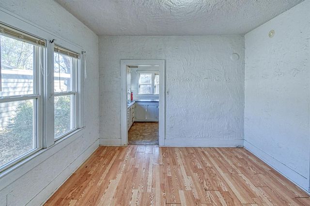 1005 S 17th Street, Chickasha, OK 73018