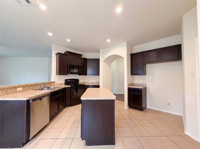 716 Westgate Court, Anna, TX 75409