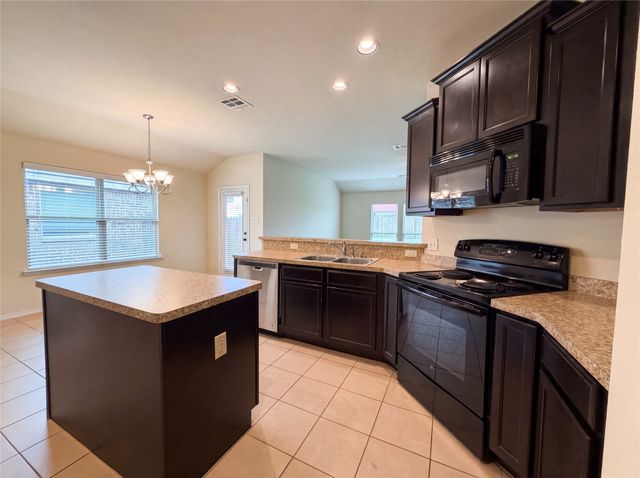 716 Westgate Court, Anna, TX 75409