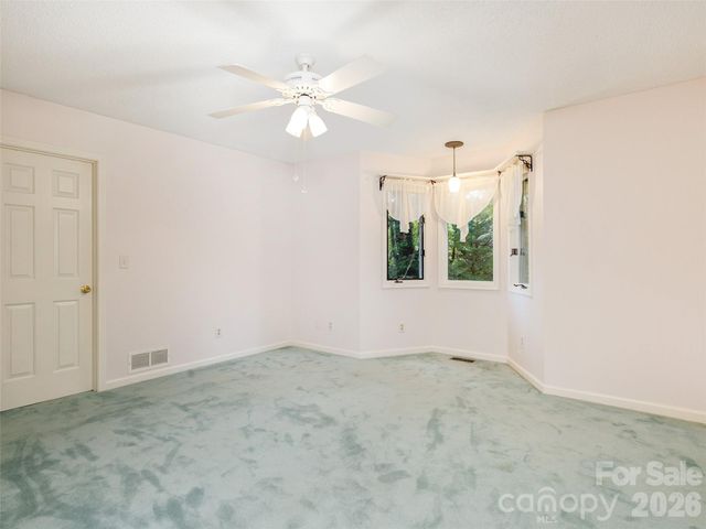 204 Greenleaf Drive, Flat Rock, NC 28731