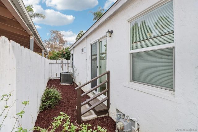 3804 Chamoune Ave, San Diego, CA 92105