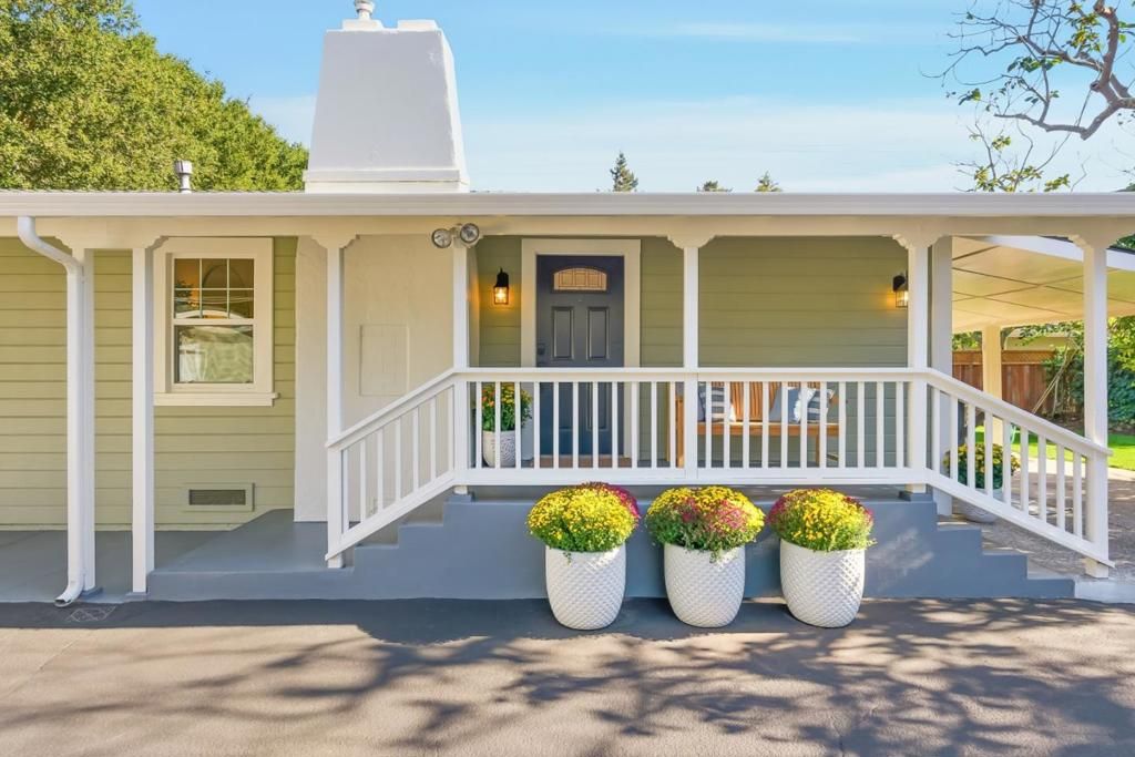 333 Roble Avenue, Redwood City, CA 94061