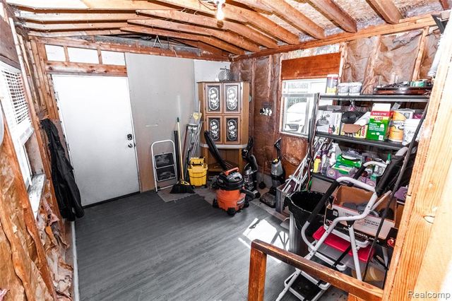 3800 Klam Road, Columbiaville, MI 48421