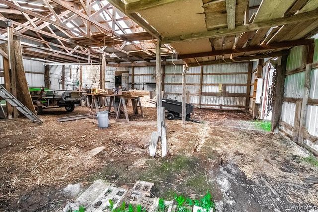 3800 Klam Road, Columbiaville, MI 48421
