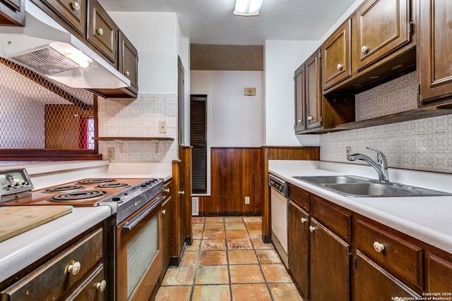 2911 dall, San Antonio, TX 78228