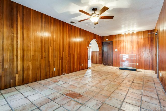 2911 dall, San Antonio, TX 78228