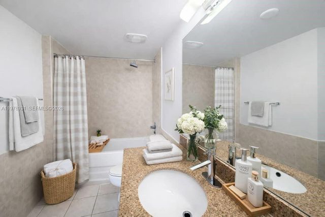 219 NW 12th Ave 1002, Miami, FL 33128