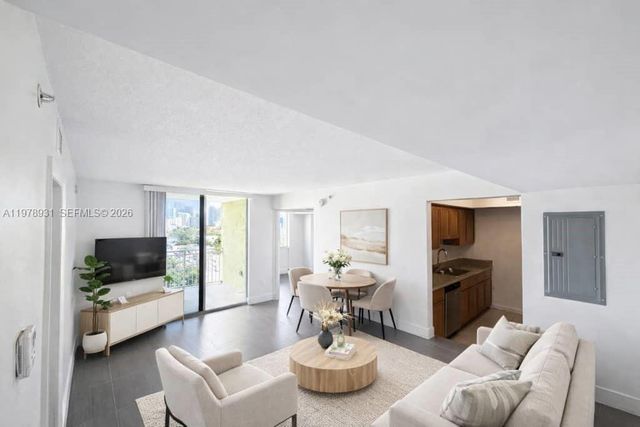 219 NW 12th Ave 1002, Miami, FL 33128