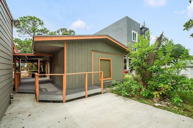 131 5th Street, San Leon, TX 77539
