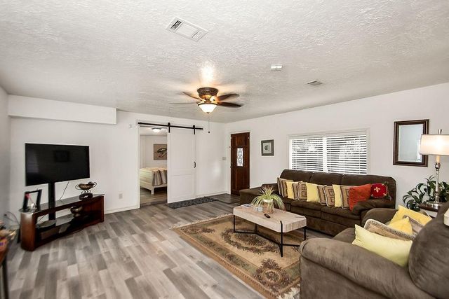 131 5th Street, San Leon, TX 77539