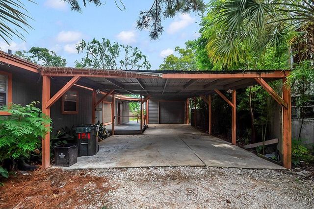 131 5th Street, San Leon, TX 77539