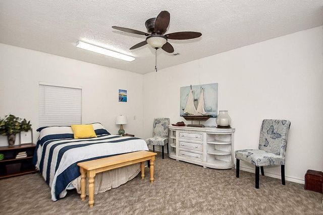 131 5th Street, San Leon, TX 77539