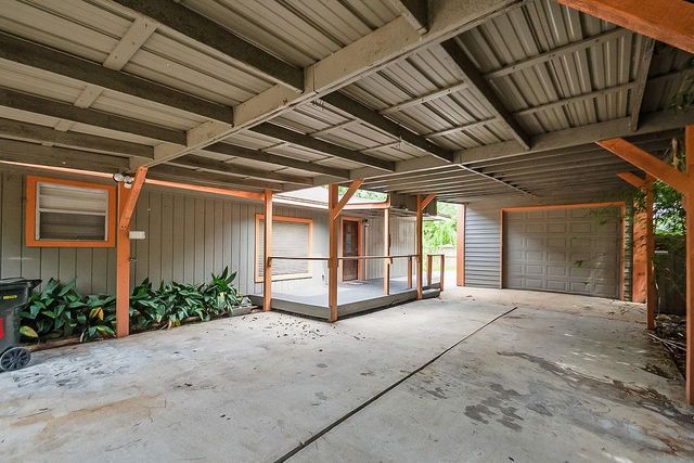 131 5th Street, San Leon, TX 77539