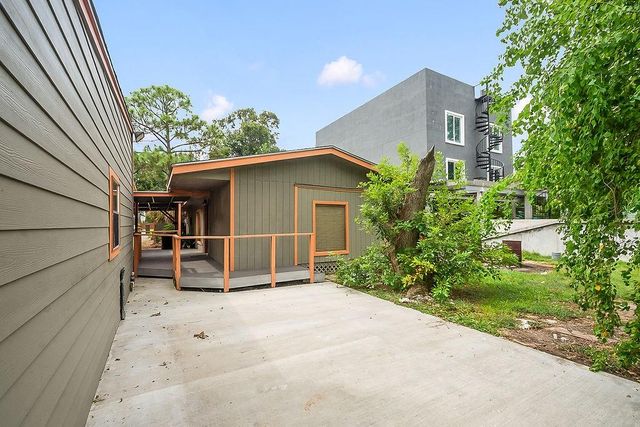 131 5th Street, San Leon, TX 77539