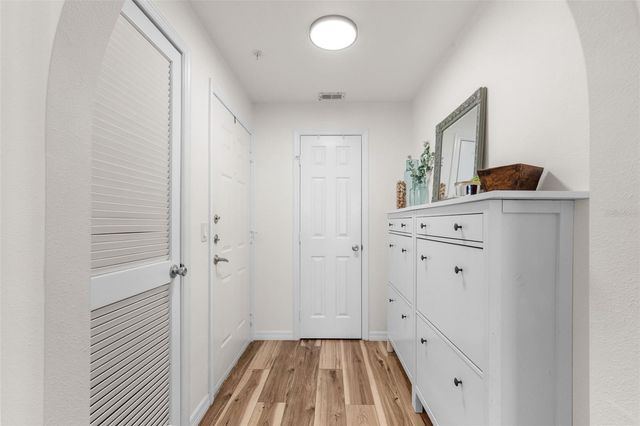 501 KNIGHTS RUN AVENUE 1202, Tampa, FL 33602