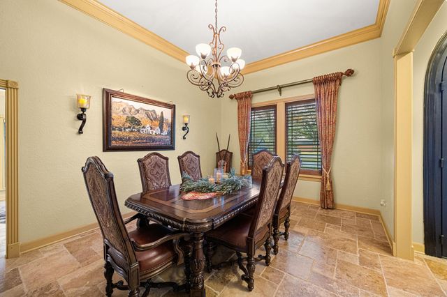 1524 Travis Street, Columbus, TX 78934