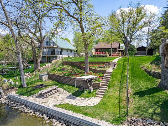 10632 Ventura Boulevard, Machesney Park, IL 61115