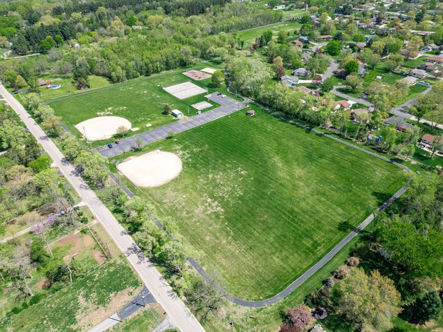 10632 Ventura Boulevard, Machesney Park, IL 61115