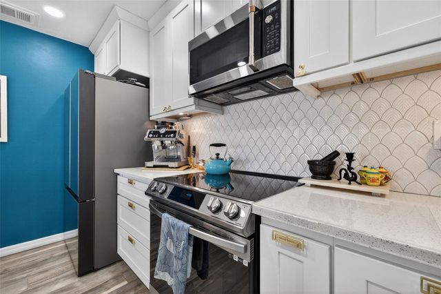 2902 LICHEN LANE D, Clearwater, FL 33760