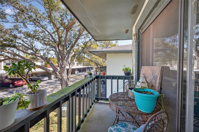 2902 LICHEN LANE D, Clearwater, FL 33760