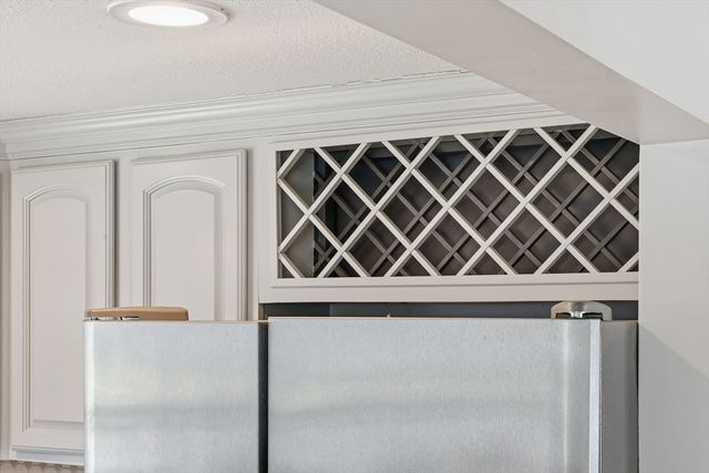 153 Elm St, East Longmeadow, MA 01028