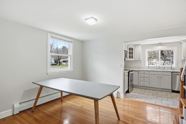 153 Elm St, East Longmeadow, MA 01028