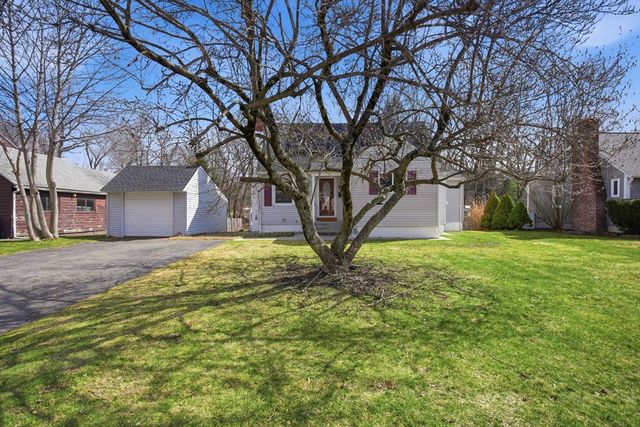 153 Elm St, East Longmeadow, MA 01028