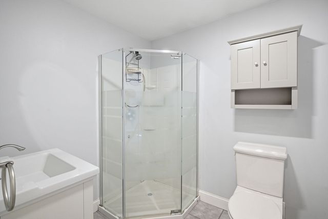 153 Elm St, East Longmeadow, MA 01028