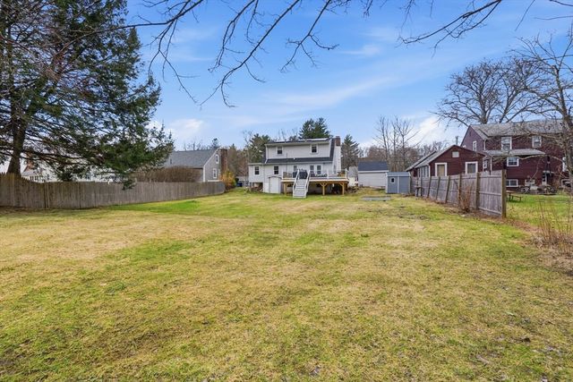 153 Elm St, East Longmeadow, MA 01028
