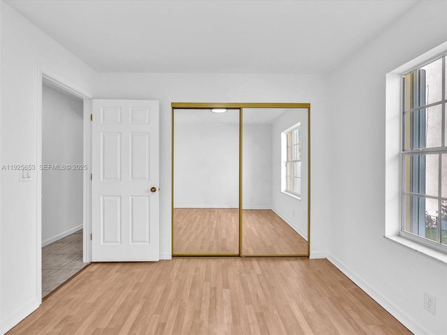 255 Somerset Way, Weston, FL 33326