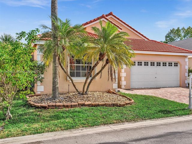 255 Somerset Way, Weston, FL 33326