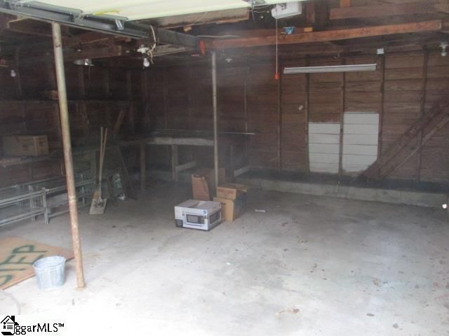 210 Donnan Road, Greenville, SC 29687