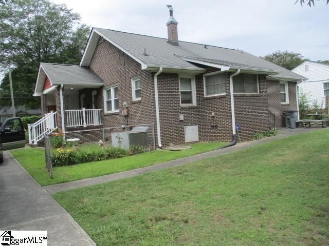 210 Donnan Road, Greenville, SC 29687
