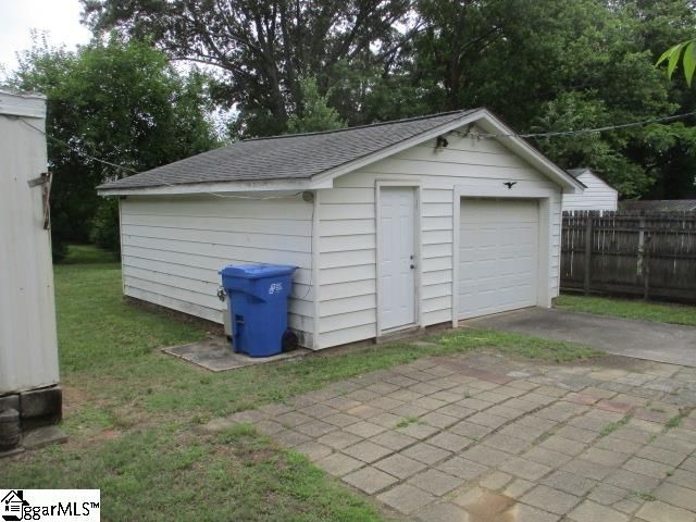 210 Donnan Road, Greenville, SC 29687