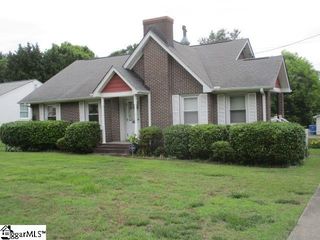 210 Donnan Road, Greenville, SC 29687