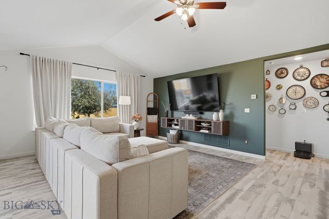 1704 Shelby Avenue, Belgrade, MT 59714
