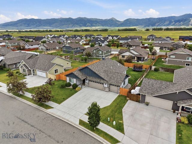 1704 Shelby Avenue, Belgrade, MT 59714
