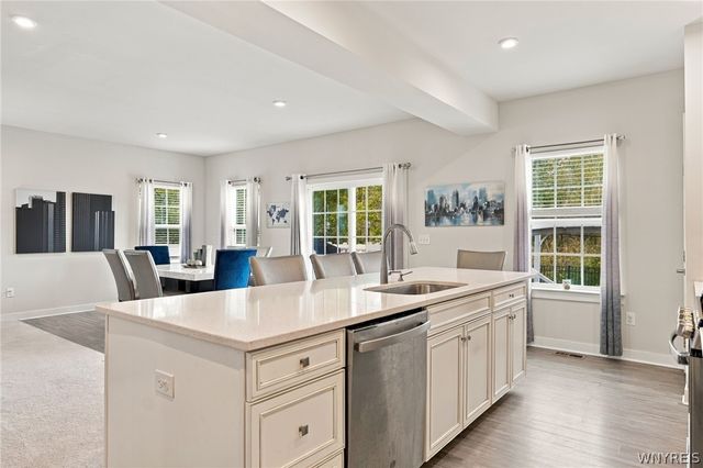 106 Lynette Lane, Amherst, NY 14228