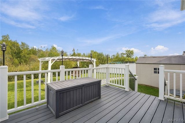 106 Lynette Lane, Amherst, NY 14228