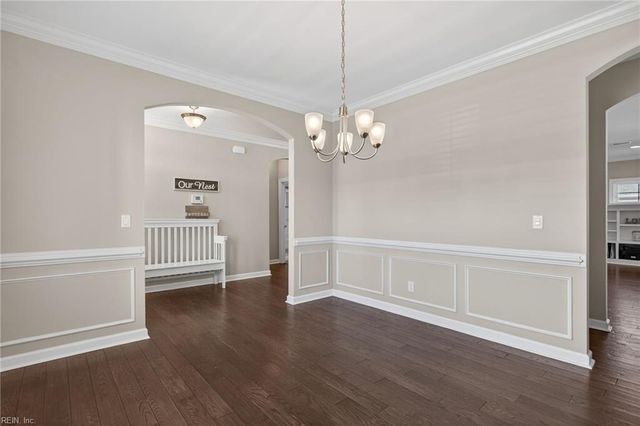 1844 Carrera RDG, Chesapeake, VA 23320