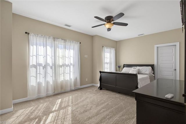 1844 Carrera RDG, Chesapeake, VA 23320