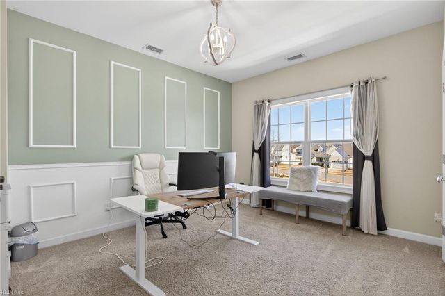 1844 Carrera RDG, Chesapeake, VA 23320