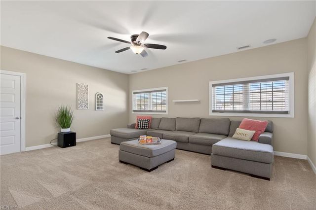 1844 Carrera RDG, Chesapeake, VA 23320