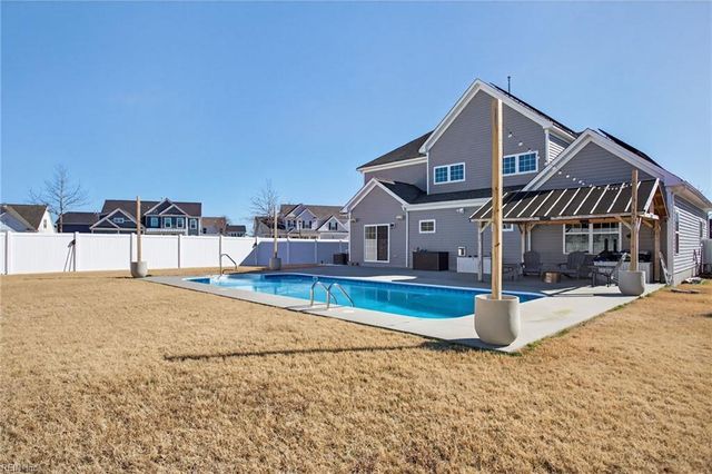 1844 Carrera RDG, Chesapeake, VA 23320