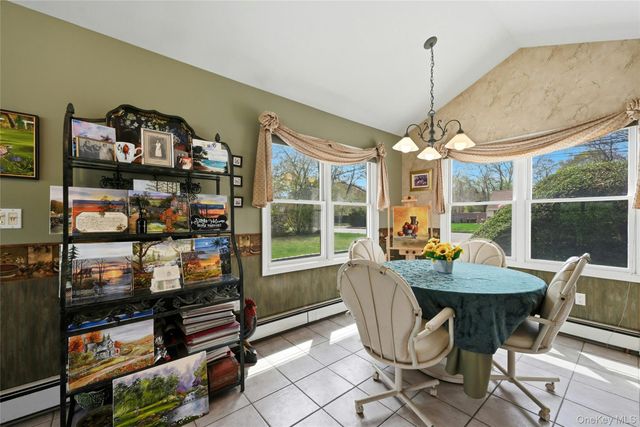 27 Halsey Street, Islandia, NY 11749