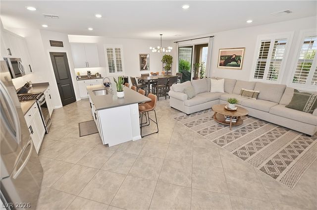 856 Riverlawn Place, Las Vegas, NV 89138